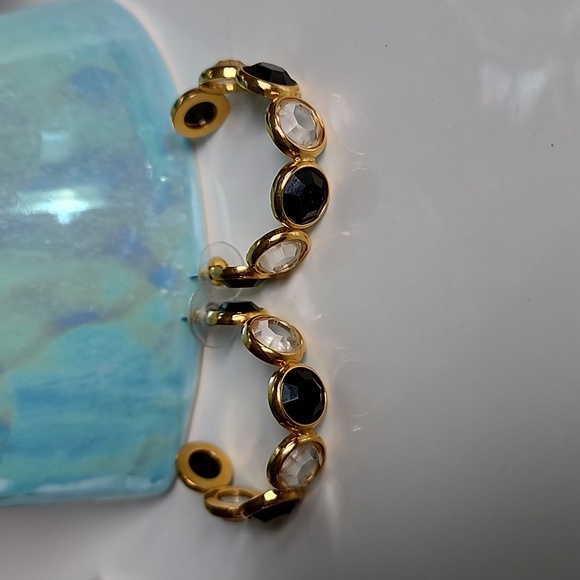 Gold earrings with Black and Clear round crystals - Picture 4 of 6